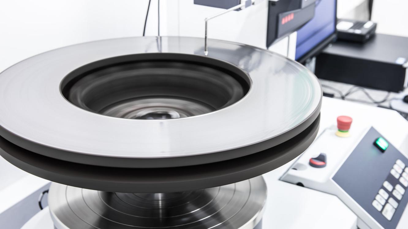 Detailed view of Precise temperature measuring device in Bentley Metrology lab.