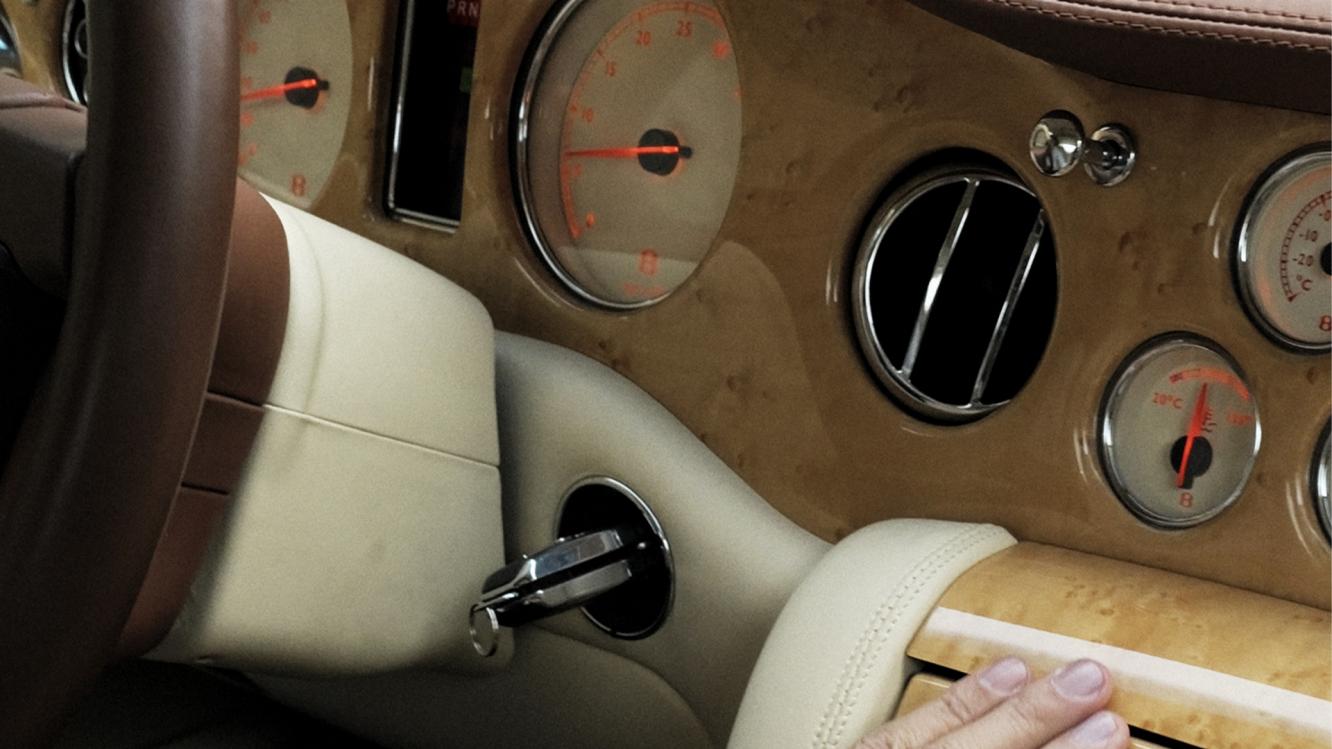Close up of the interior of Kota's Bentley Arnage.