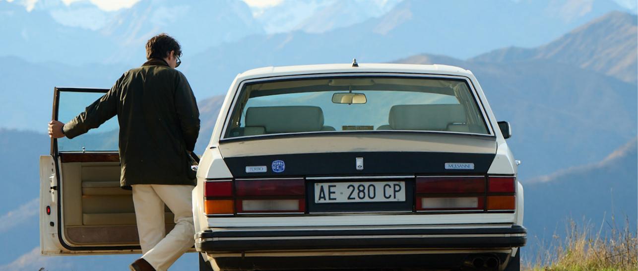 Riccardo getting into his Bentley Mulsanne Turbo.
