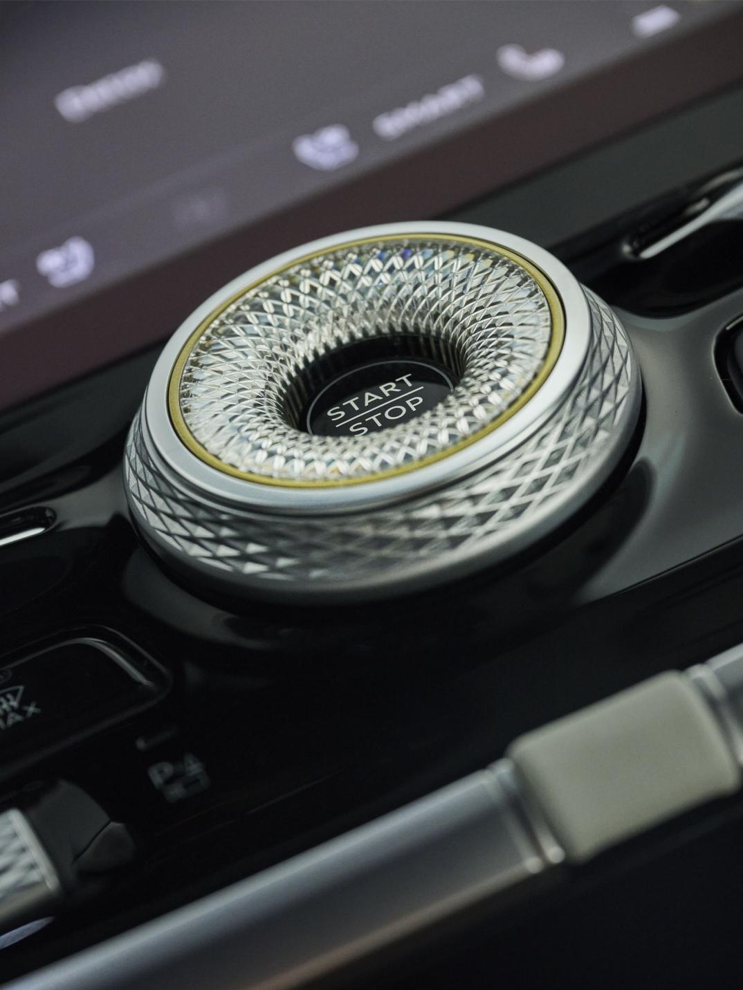Close up of the Drive Mode Selector in the Bentley Torcal.