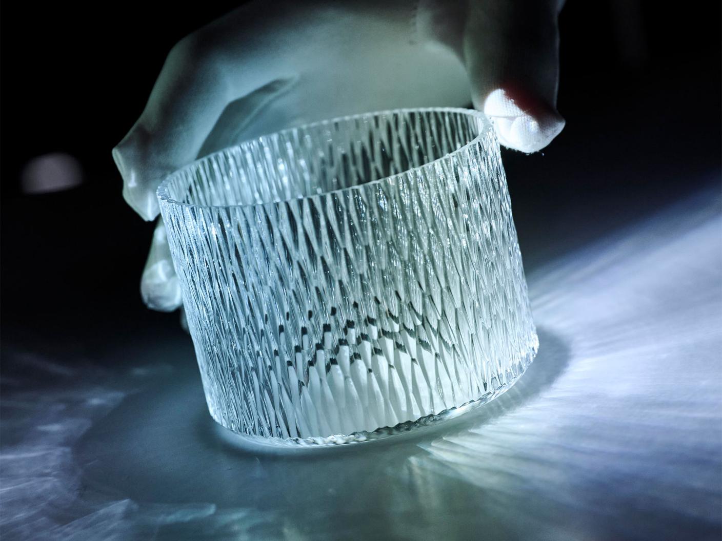 DLUV Diamond Pattern Teaser 4x3.jpg
