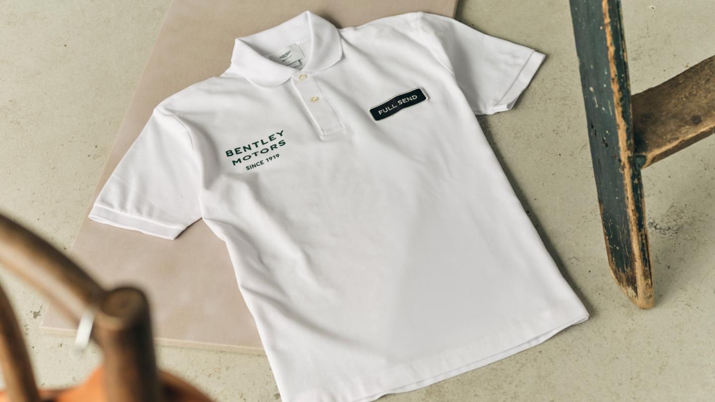 The white t-shirt available in 1919 Collection with badging on each side of the t-shirt