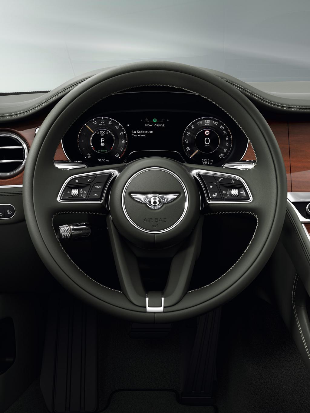 Close up of the steering wheel in the new hybrid Continental GT Convertible