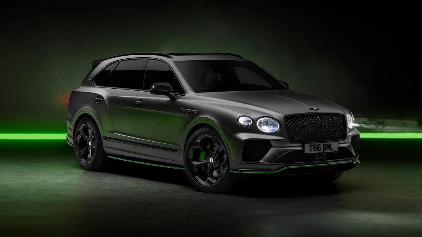 Bentley Bentayga S Black Edition front 3/4 featuring 22 inch S directional wheel - Black Painted and Polished as well as Hyper green accents on the styling kit