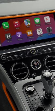 Close up of the MMI in the new Bentley Continental GT Speed