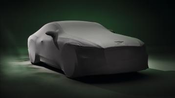 Bespoke fitted leather luggage for the Continental GT in the new hybrid Bentley Continental GT Speed
