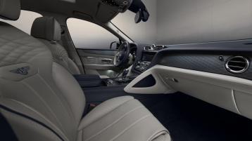 Front cross cabin of the Bentayga Atelier Edition Light Onyx specification