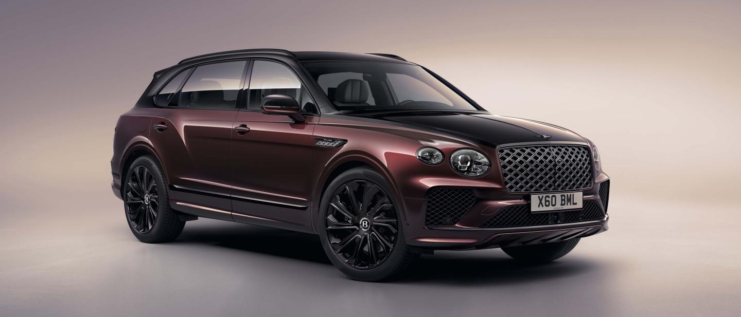 Bentayga EWB 7x3.jpg