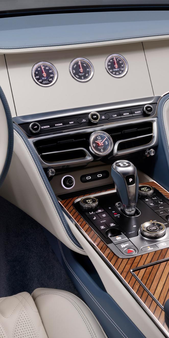 Bentley Flying Spur Azure 8 speed auto transmission lever