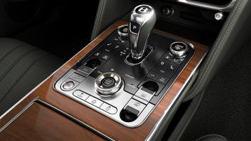 Interior - 4.jpg