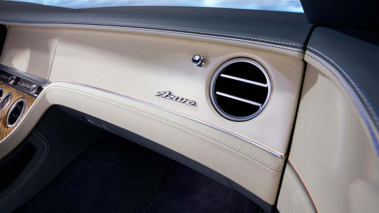 Close up of the piano white veneer available in the new Continental GTC Azure