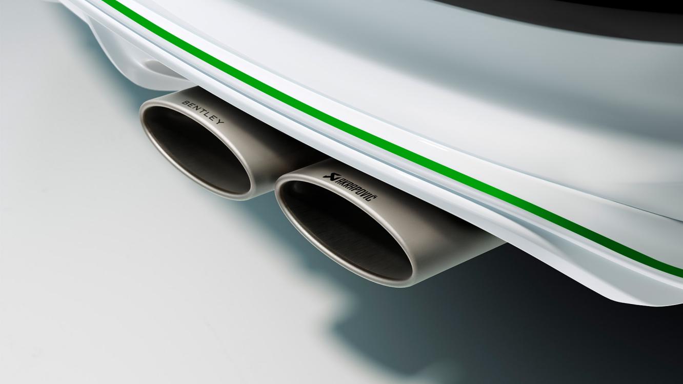 Zoomed view of the optional titanium Akrapovic Sports Exhaust system made for Bentayga Speed.