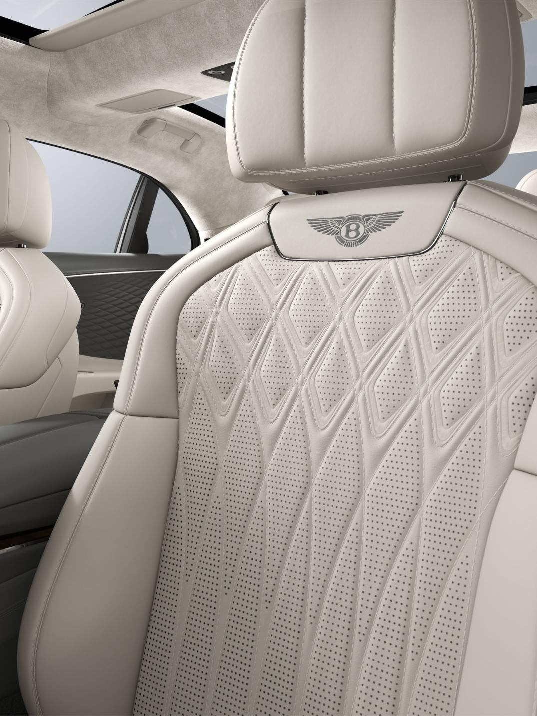 Flying Spur Azure Global Personalisation 4x3.jpg