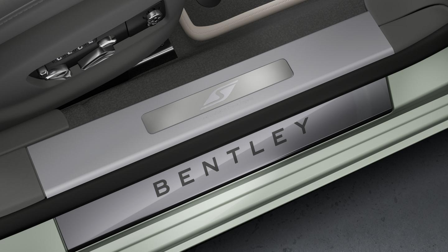 Close-up of the S treadplate inside the Bentley Flying Spur S.