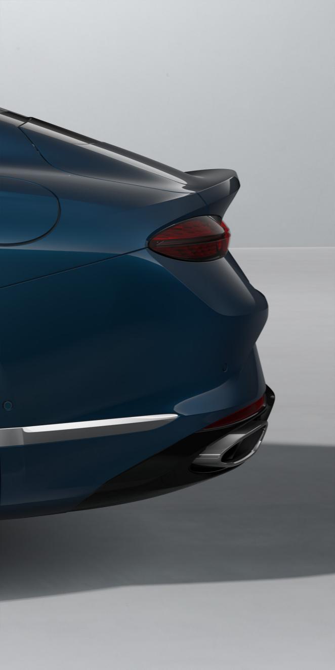 The rear quarter of the Bentley Continental GT Azure in Veridian.