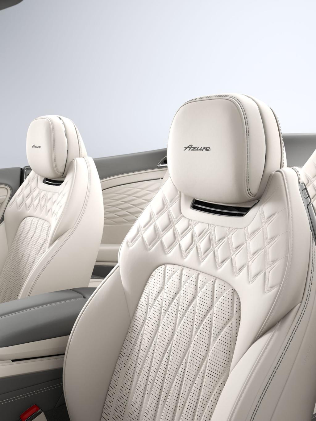 Interior view of the Bentley Continental GTC Azure featuring seats upholstered in Linen and Gravity Grey hide.