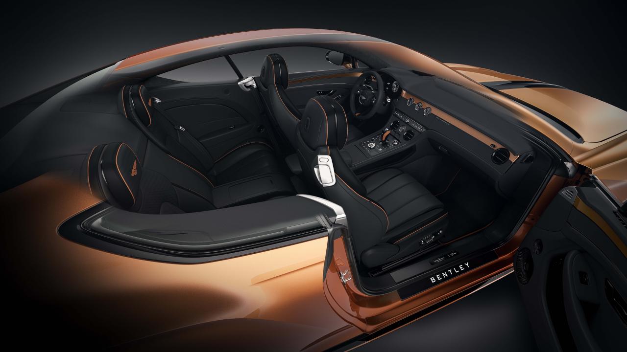 Bespoke Series 2027 Manuka Orange Hotspot Interior 16x9 v2.jpg