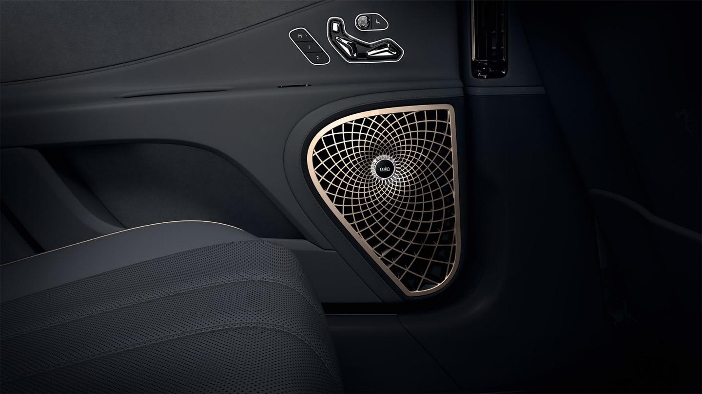 Flying Spur Virtuoso Collection Speaker Close Up.jpg