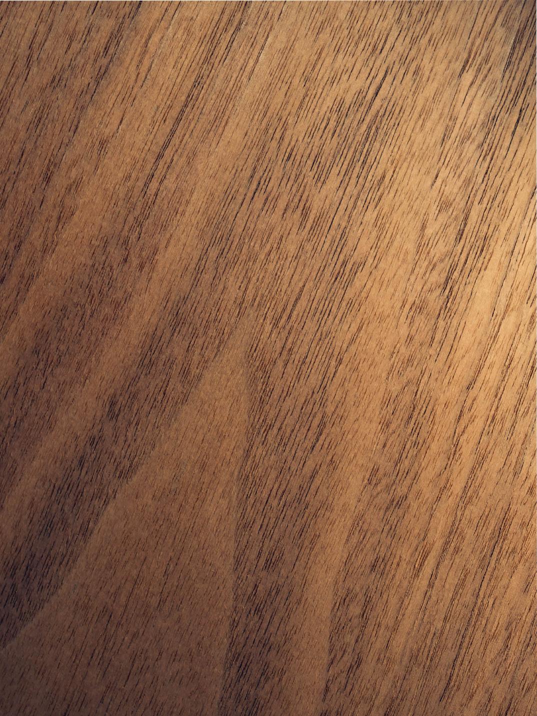Light wood- portrait.jpg