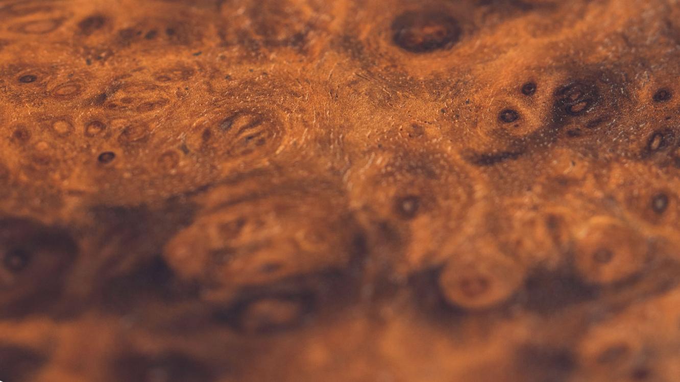Close up Bentley Open Pore Koa Veneer